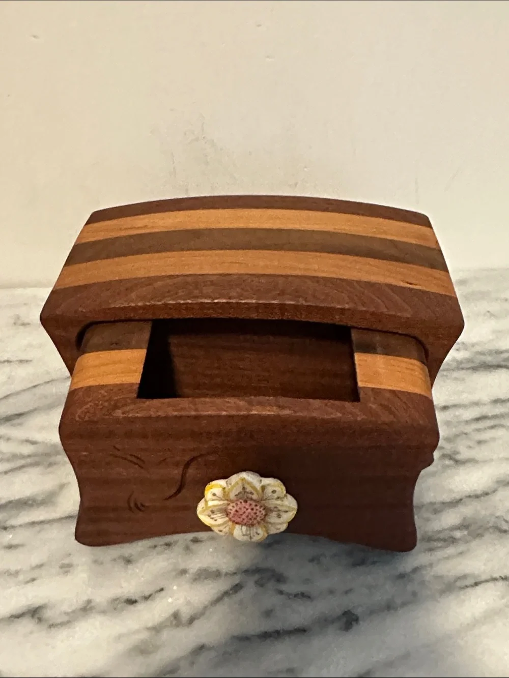 Hand made bandsaw Wooden Jewelry Box with Yellow Flower Knob